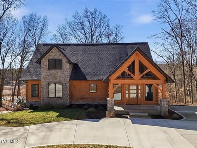 /international/us/248-cherokee-cove-rutledge-tn-110105853491/