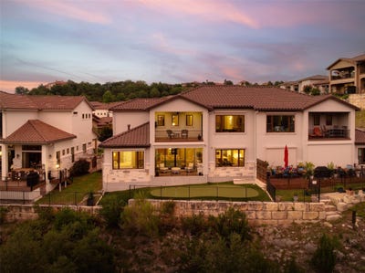 /international/us/303-marina-view-ct-austin-tx-110100336372/