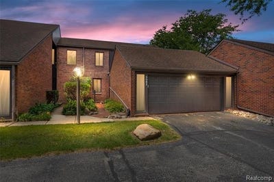 /international/us/3082-lindenwood-drive-dearborn-mi-110109082607/