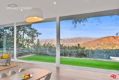 /international/us/7326-pacific-view-dr-los-angeles-ca-110107632659/