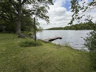 /international/us/471-clear-lake-drive-dowling-mi-110099687602/?lang=zh-tw