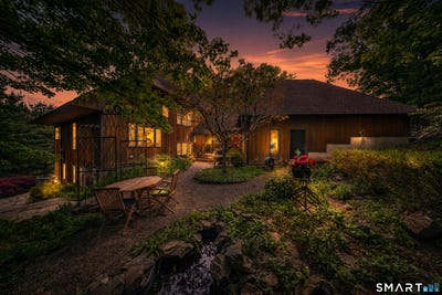 /international/us/86-washburn-road-canton-ct-110107602031/