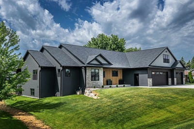 /international/us/805-e-evergreen-drive-kaukauna-wi-110119297822/