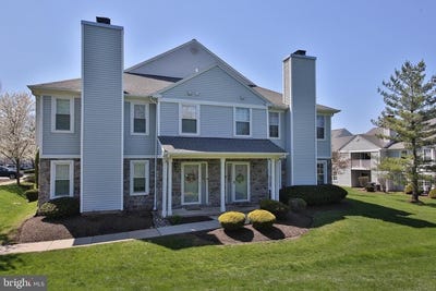 /international/us/1109-mews-drive-sellersville-pa-110100194529/