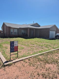 /international/us/708-jf-kennedy-street-van-horn-tx-110102417567/
