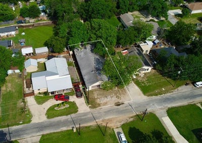 /international/us/417-s-prairie-st-pilot-point-tx-110106700766/
