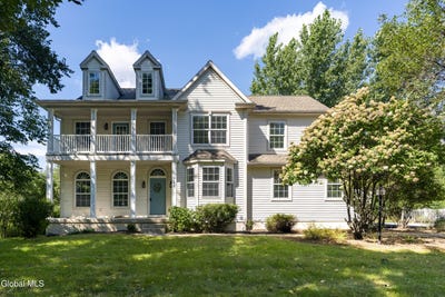 /international/us/914-mac-arthur-drive-ballston-spa-ny-110110174600/