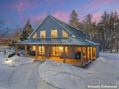 /international/us/26-christen-road-kingfield-me-110105053413/