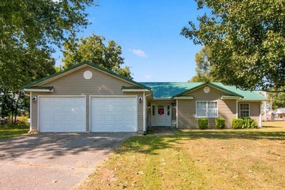 /international/us/8877-hwy-436-mckenzie-tn-110120121229/