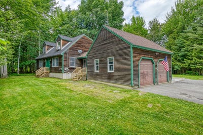/international/us/20-fairwood-drive-fairfield-me-110108886093/