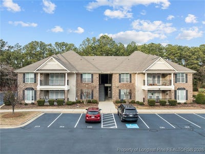 /international/us/830-astron-lane-fayetteville-nc-110105279645/