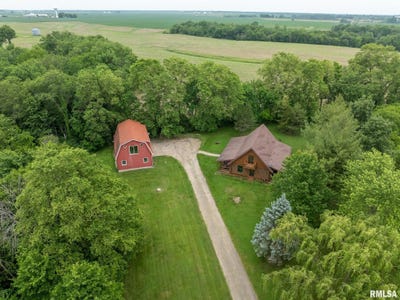 /international/us/602-se-13th-street-aledo-il-110098328065/