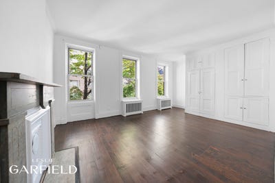 /international/us/507-east-84th-street-new-york-ny-110104214197/