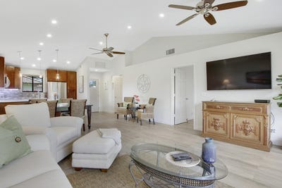 /international/us/533-club-drive-palm-beach-gardens-fl-110108069810/
