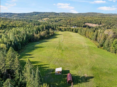 /international/us/harry-s-way-colebrook-nh-110101892392/
