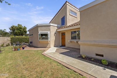 /international/us/1160-windward-way-oxnard-ca-110101113801/