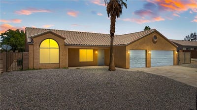 /international/us/1807-e-calle-agrada-drive-fort-mohave-az-110099582680/