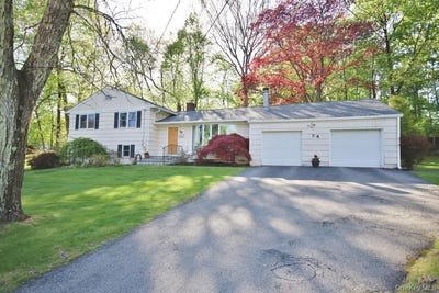 /international/us/74-hungerford-road-briarcliff-manor-ny-110107695682/