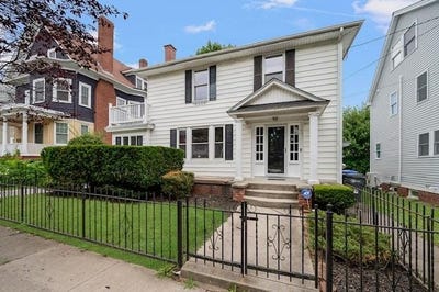 /international/us/41-tyndall-avenue-providence-ri-110107480919/