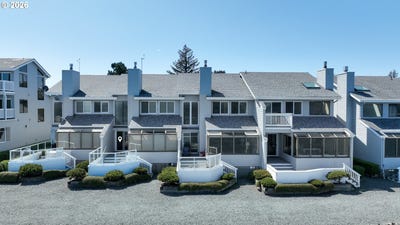 /international/us/803-5th-ave-hammond-or-110107719628/