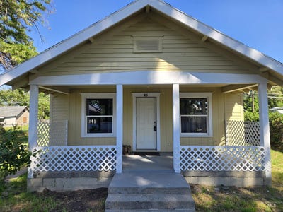 /international/us/621-7th-street-clarkston-wa-110107996764/