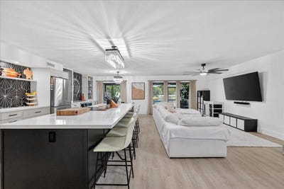 /international/us/9729-n-new-river-canal-road-plantation-fl-110106453619/