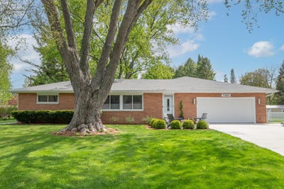/international/us/17465-windemere-rd-brookfield-wi-110108030600/
