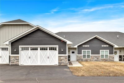 /international/us/1354-cypress-court-altoona-wi-110100249560/
