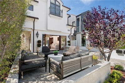 /international/us/707-larkspur-avenue-corona-del-mar-ca-110120037825/