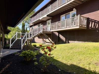 /international/us/235-evergreen-drive-waterville-me-110108553049/