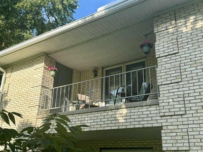 /international/us/6702-newburgh-road-evansville-in-110098456466/