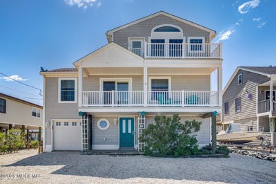 /international/us/20-carroll-avenue-tuckerton-nj-110108494460/