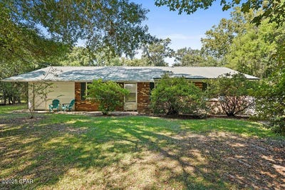 /international/us/500-n-2nd-street-chipley-fl-110103570125/