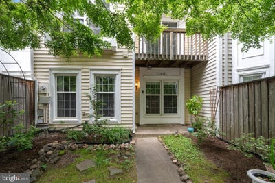 /international/us/6028-chestnut-hollow-court-centreville-va-110099858342/?lang=zh-tw