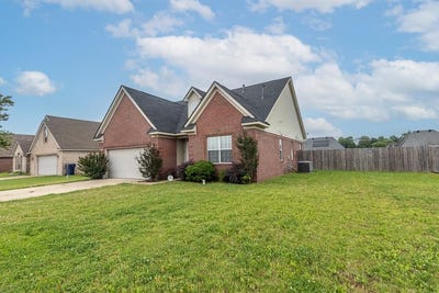 /international/us/817-blvd-st-germaine-street-marion-ar-110108139929/