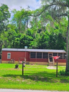 /international/us/142-ne-565th-st-old-town-fl-110108130659/