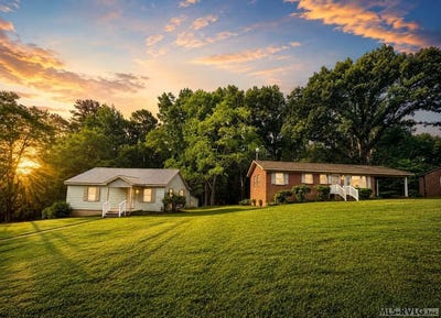 /international/us/268-284-evergreen-road-clarksville-va-110109118380/