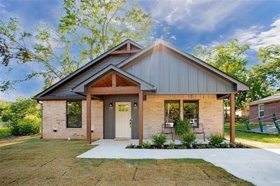 /international/us/405-short-street-troup-tx-110101267231/?lang=zh-cn