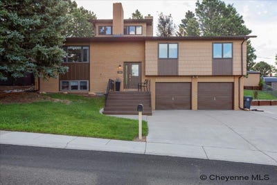 /international/us/705-ranger-dr-cheyenne-wy-110099158047/