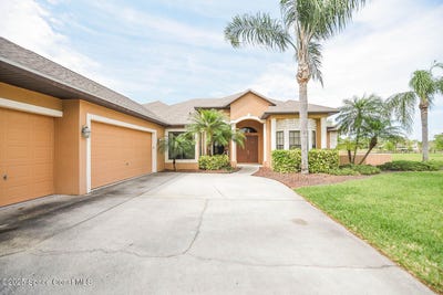 /international/us/4068-gardenwood-circle-grant-fl-110098653761/?lang=zh-tw