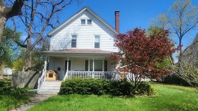 /international/us/216-w-chippewa-street-dwight-il-110107517596/