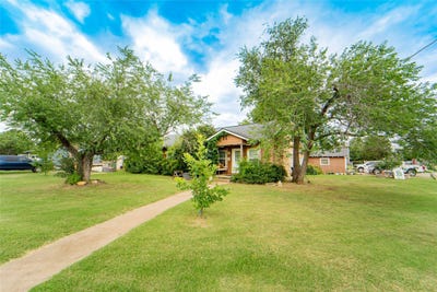 /international/us/1211-w-hullum-street-breckenridge-tx-110108946545/