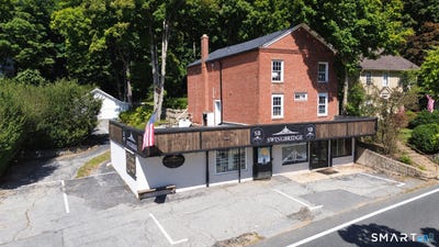 /international/us/5-norwich-road-east-haddam-ct-110106985678/