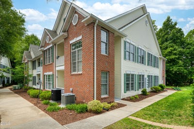 /international/us/3512-kudrow-lane-morrisville-nc-110107992221/