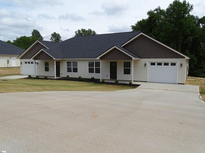 /international/us/242-246-brewton-road-spartanburg-sc-110107927932/