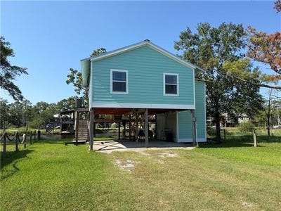 /international/us/4099-shark-street-bay-saint-louis-ms-110120138954/