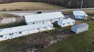 /international/us/4161-us-hwy-50-highway-mitchell-in-110096850523/