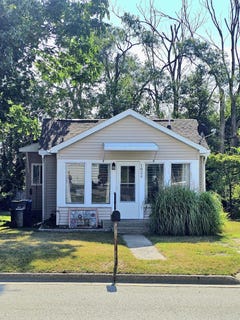 /international/us/1824-dowd-street-muskegon-mi-110101091617/