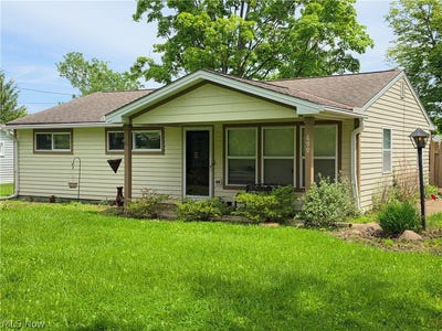 /international/us/699-hadcock-road-brunswick-oh-110108377850/