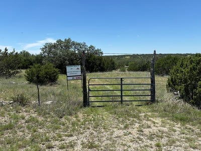 /international/us/5745-other-rocksprings-tx-110105704298/